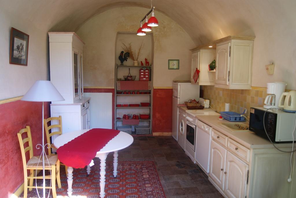 Gite Du Chateau De Bonabry Hillion Δωμάτιο φωτογραφία